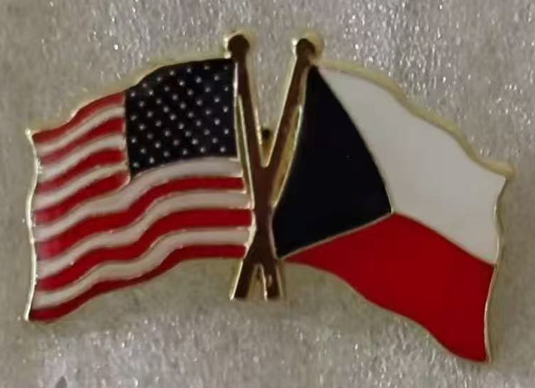 USA & Czechoslovakia Friendship Lapel Pin