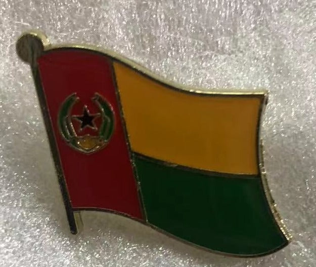 Old Cape Verde Wavy Lapel Pin