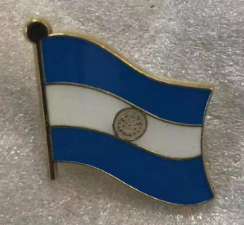 El Salvador Wavy Lapel Pin