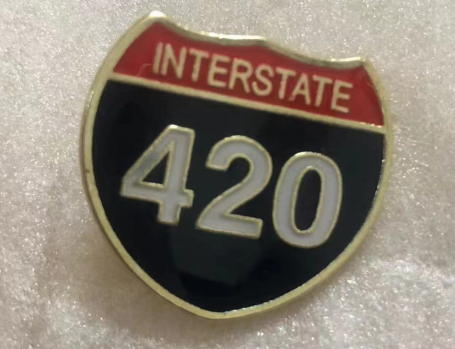 Interstate 420 Road Sign Lapel Pin USA Highway Shield