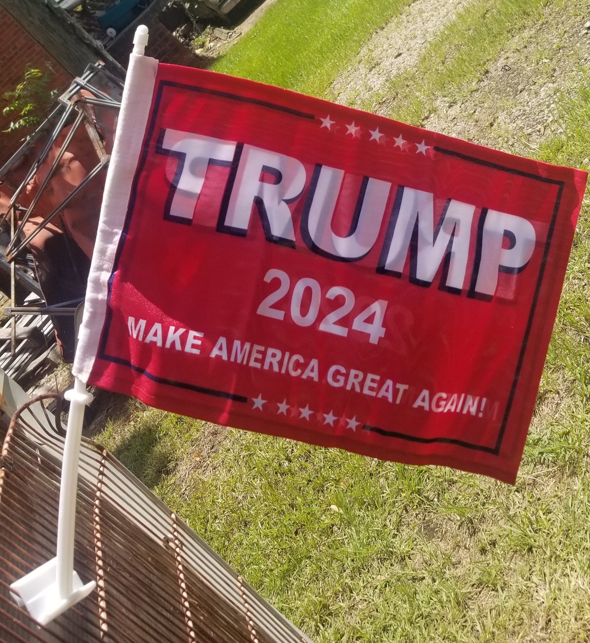 Trump 2024 Make America Great Again Red Car Flags