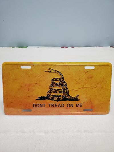 Gadsden Vintage Embossed License Plate Don't Tread on Me American Auto Tag