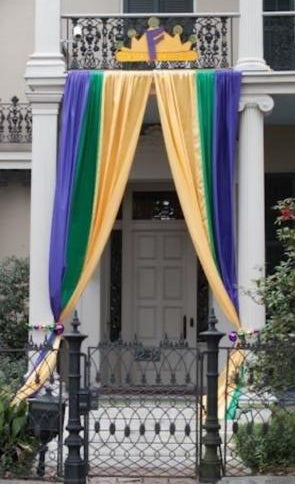 Mardi Gras Pull Down Bunting 6 Feet x 11 Feet New Orleans Lafayette Mobile