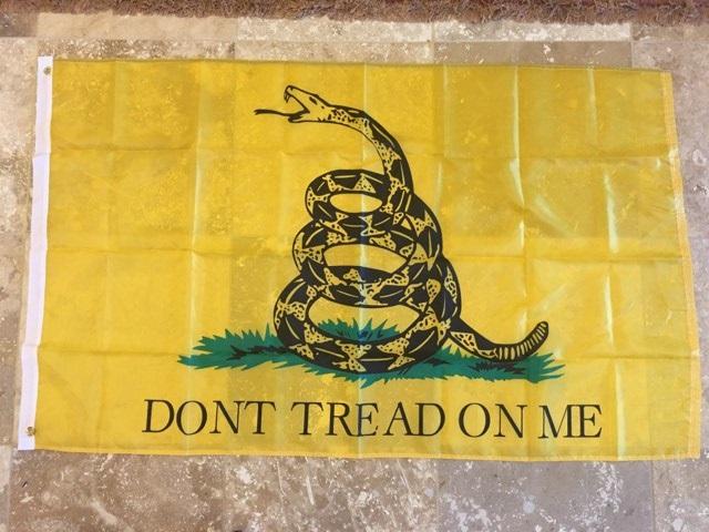 GADSDEN DON'T TREAD ON ME FLAG 68D NYLON 5'X8' 5x8 Feet