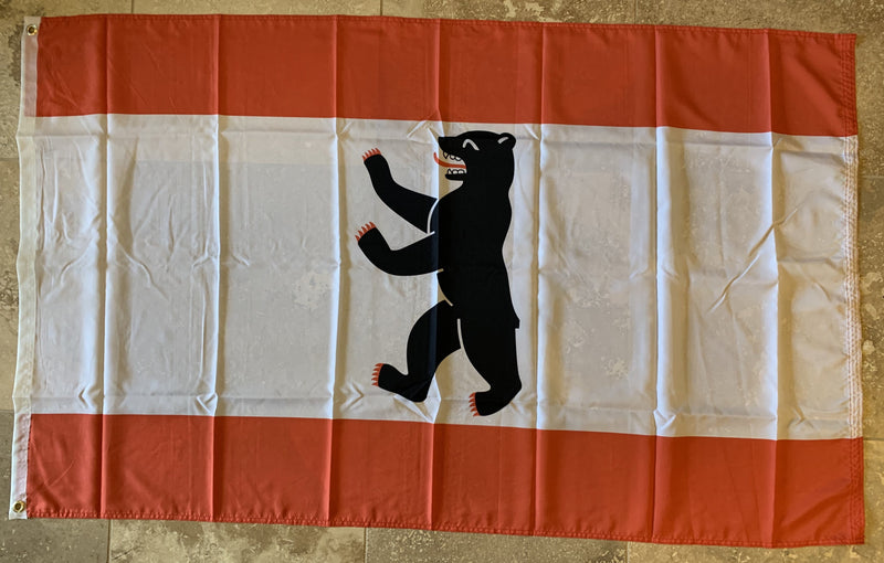 Berlin (Bear) Flag 100D Rough Tex ® 3'X5