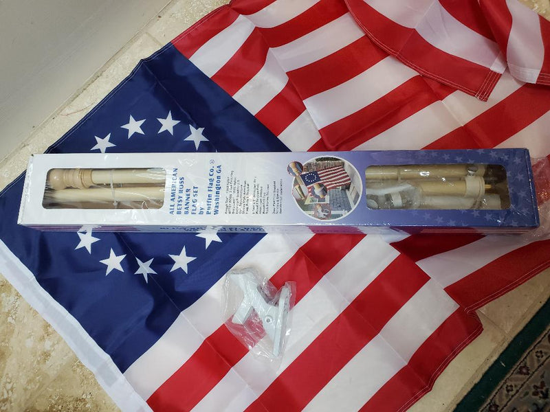 Betsy Ross Historic 13 Stars American Flag & Flagpole Kit Wooden 2 piece wood pole cast aluminum bracket nylon flag