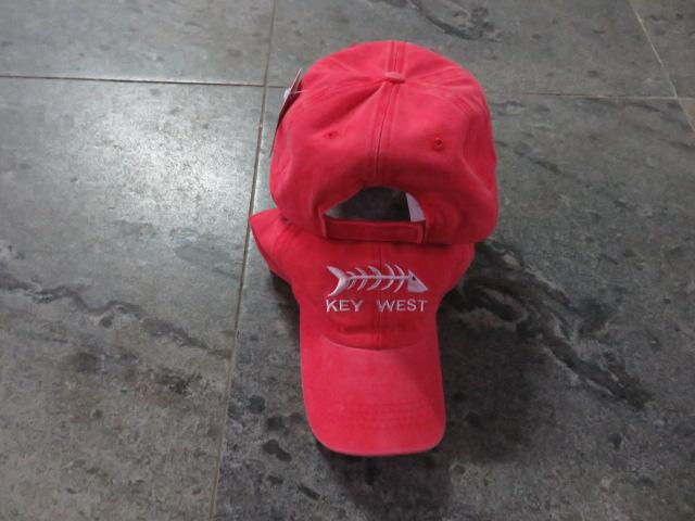 KEY WEST FISH BONES RED CAP / HAT