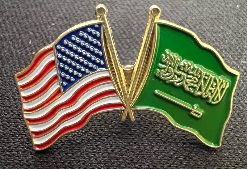 USA Saudi Arabia Lapel Pin American Arabian